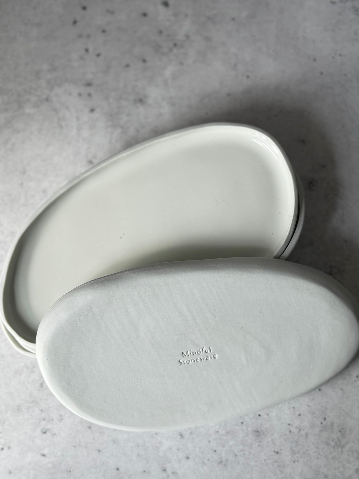Intention Tray - Oblong - Glossy White (English Porcelain)
