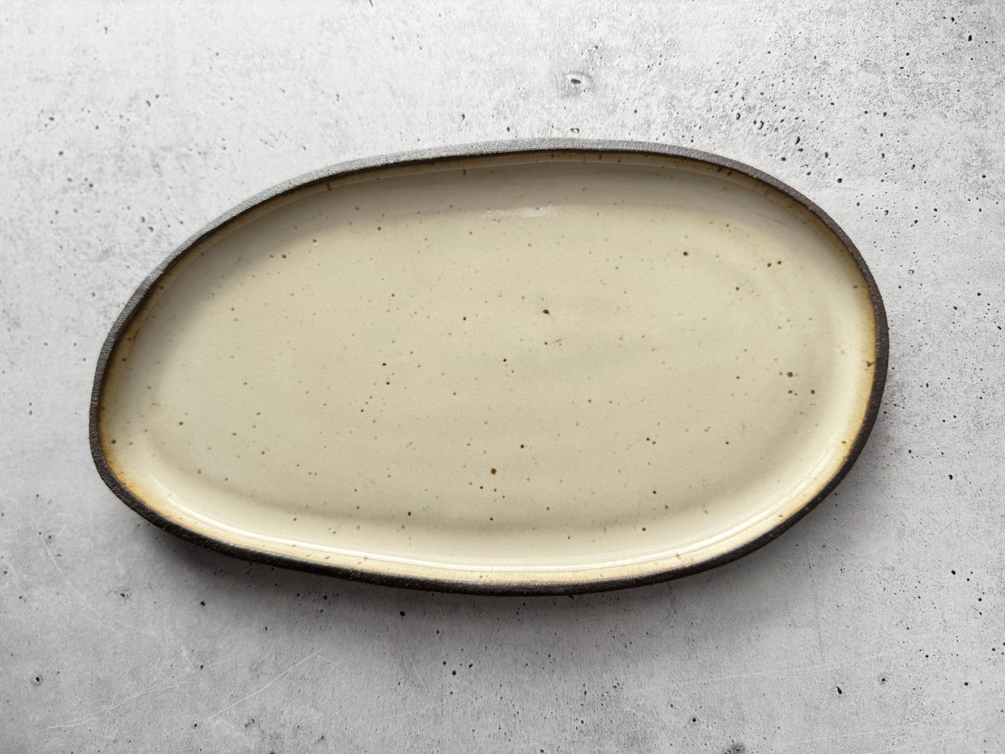 Intention Tray - Oblong - Glossy Cream