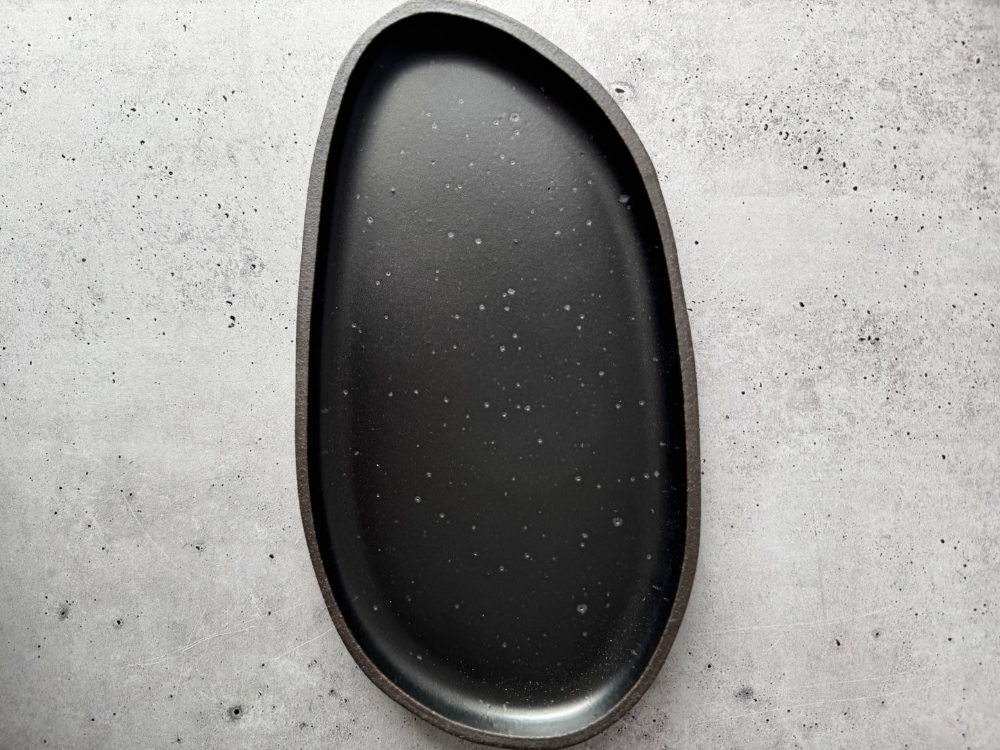 Intention Tray - Oblong - Matte Black