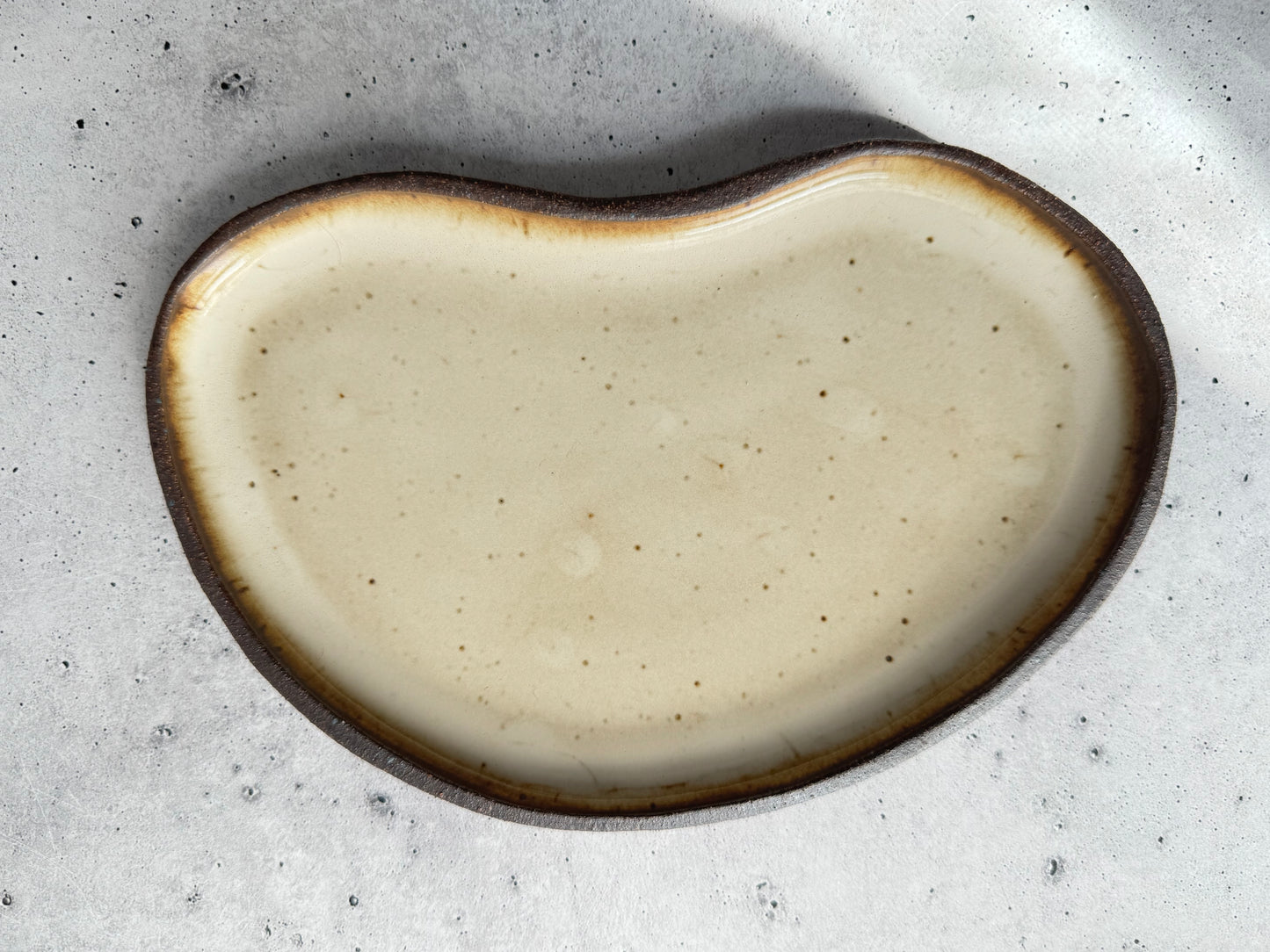 Intention Tray - Bean - Glossy Cream